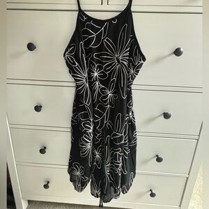 Maitai Black and White Floral Romper Jumpsuit Large